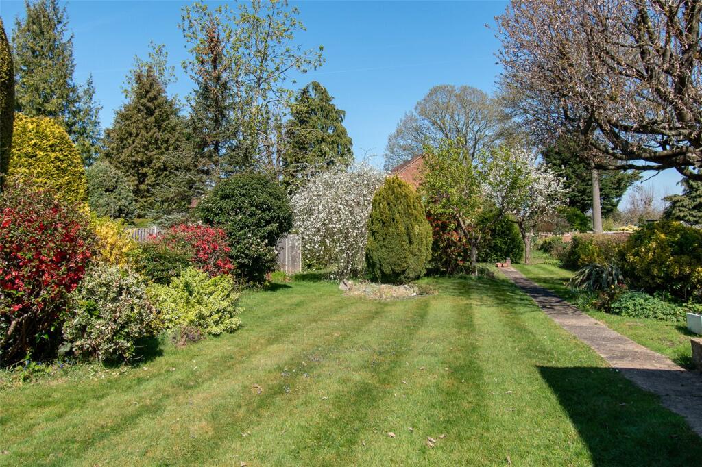 Additional image 18 of Ringway Road, Park Street, St. Albans, Hertfordshire, AL2