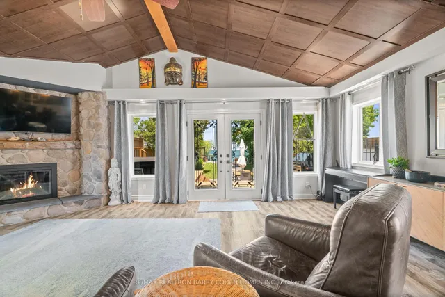 Additional image 17 of 16 Lakeshore Dr