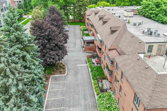 Additional image 41 of 150 WILSON St Unit 308