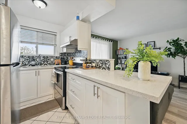 Additional image 9 of 2373 King St Unit 43