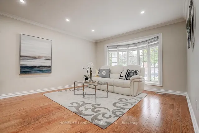 Additional image 8 of 89 Whitehorn Cres