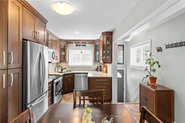 Additional image 8 of 11 Barnett Crt