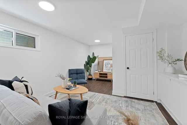 Additional image 36 of 70 Jenny Wrenway