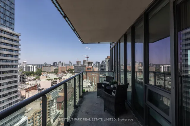 Additional image 19 of 33 Lombard St Unit 2106