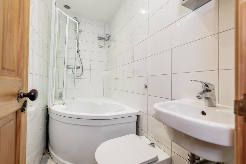 Additional image 12 of Esslemont Avenue, City Centre, Aberdeen, Aberdeen, AB25