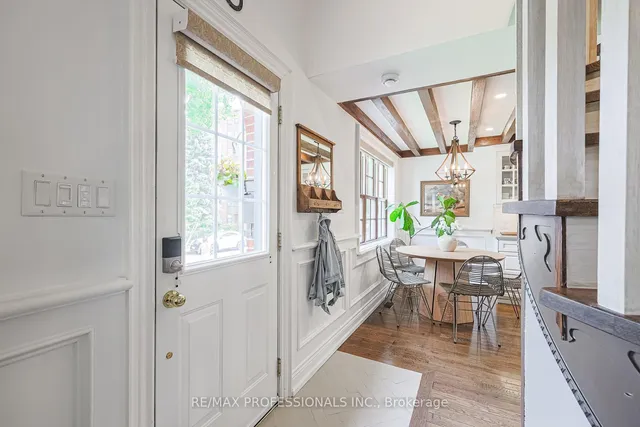 Additional image 3 of 36 Lake Shore Dr