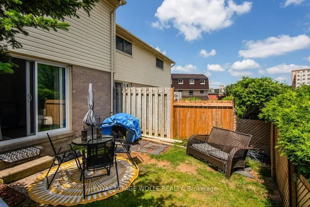 Additional image 4 of 634 Strasburg Rd Unit 3