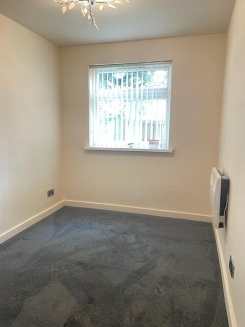 Frensham Way, Birmingham, B17 photo 3