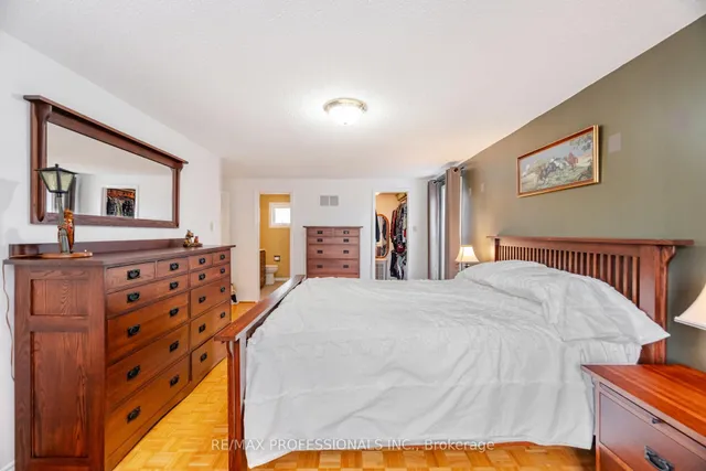 Additional image 26 of 29 Barr Cres