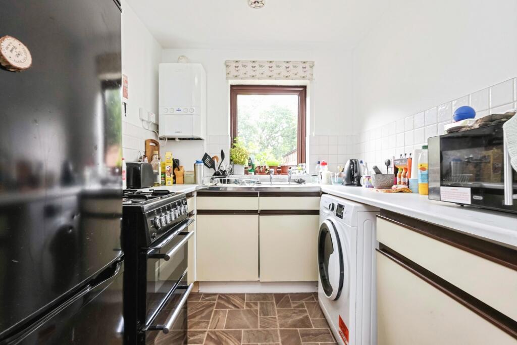 Additional image 5 of Woodfield Road, Kings Heath, Birmingham, West Midlands, B13