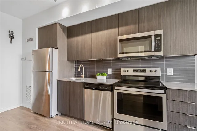 Additional image 19 of 3237 Bayview Ave Unit 1108