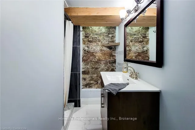 Additional image 42 of 116 Locke St