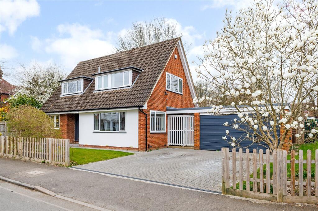 Tennyson Road, Harpenden, Hertfordshire, AL5