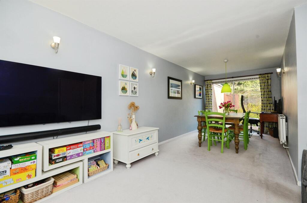 Additional image 7 of Sherwoods Rise, Harpenden