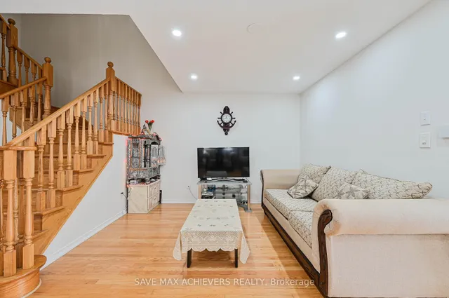 Additional image 11 of 21 Riverplace Cres