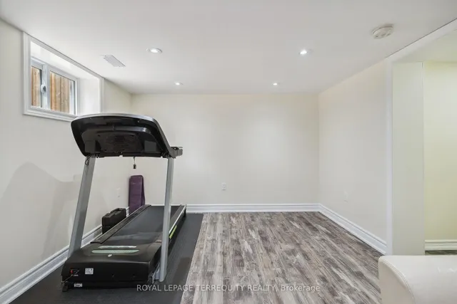 房产图片 15 - 33 Mendip Cres