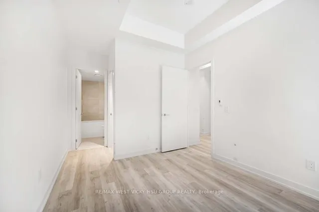 Additional image 16 of 28 Eastern Ave Unit TH105