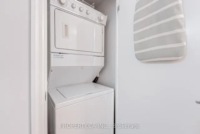 Additional image 24 of 16 Yonge St Unit 807