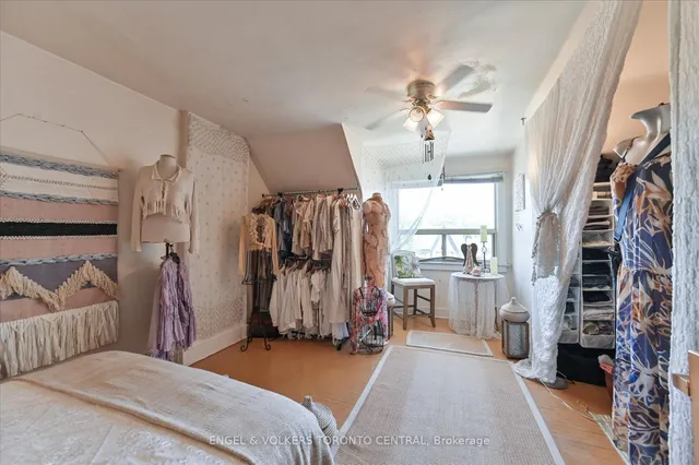 Additional image 32 of 384 Margueretta St