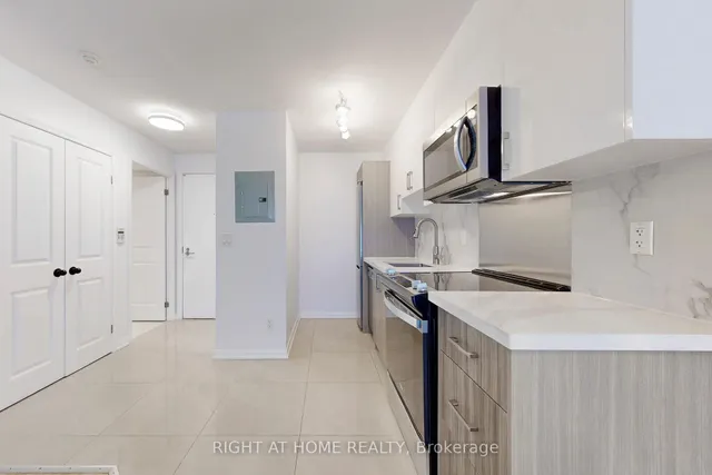 Additional image 10 of 111 Elizabeth St Unit 818