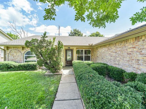 15806 Pfeiffer Dr, Houston, TX 77082