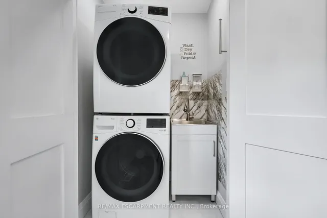 Additional image 19 of 1414 Allangrove Dr