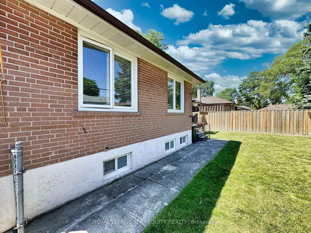 Additional image 43 of 16 Pagebrook Dr