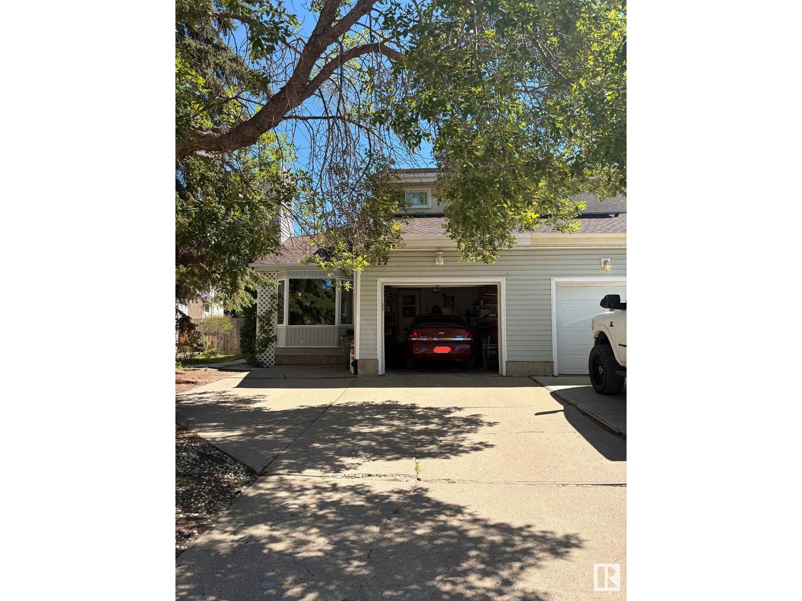 6017 173 ST NW|Edmonton, Alberta T6M1E5