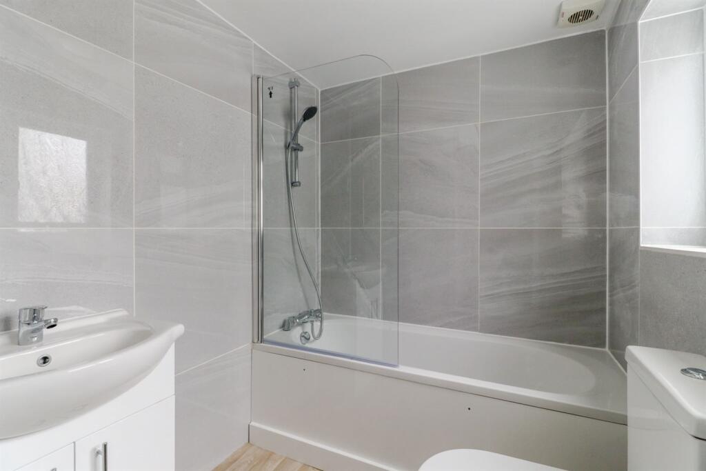 Additional image 6 of Boundary Road