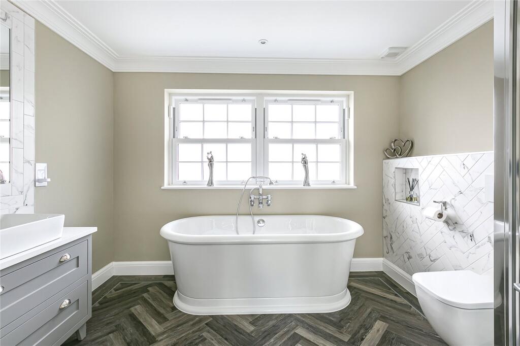 Additional image 19 of The Grove, Brookmans Park, Hertfordshire, AL9