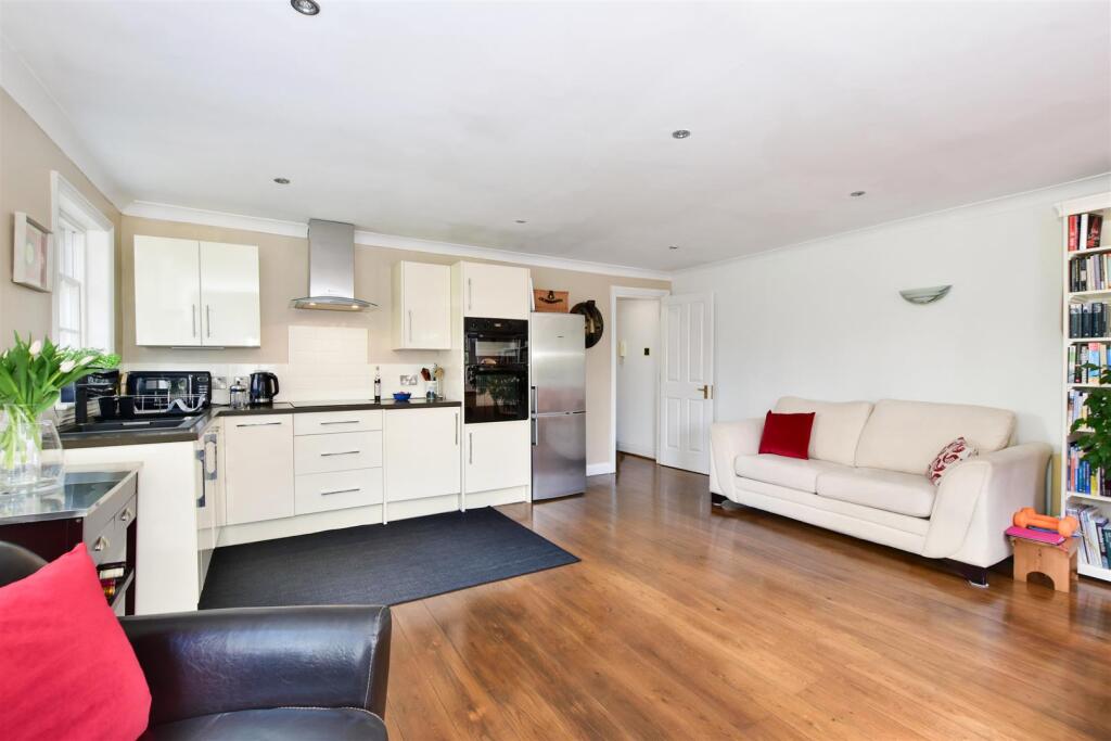 Additional image 26 of Highfield Lane, Tyttenhanger, Hertfordshire, St. Albans