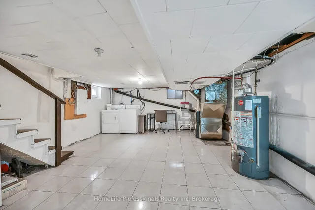 Additional image 31 of 116 Bay St