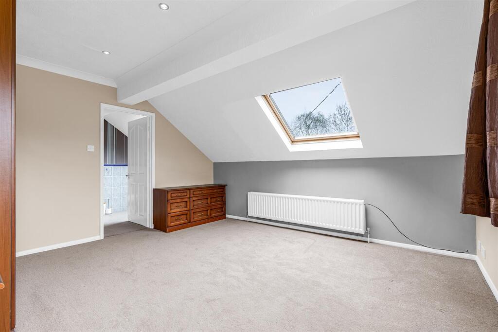 Additional image 21 of Reynards Road, Welwyn