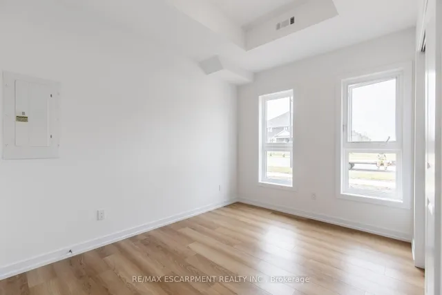 Additional image 19 of 249 Burke St