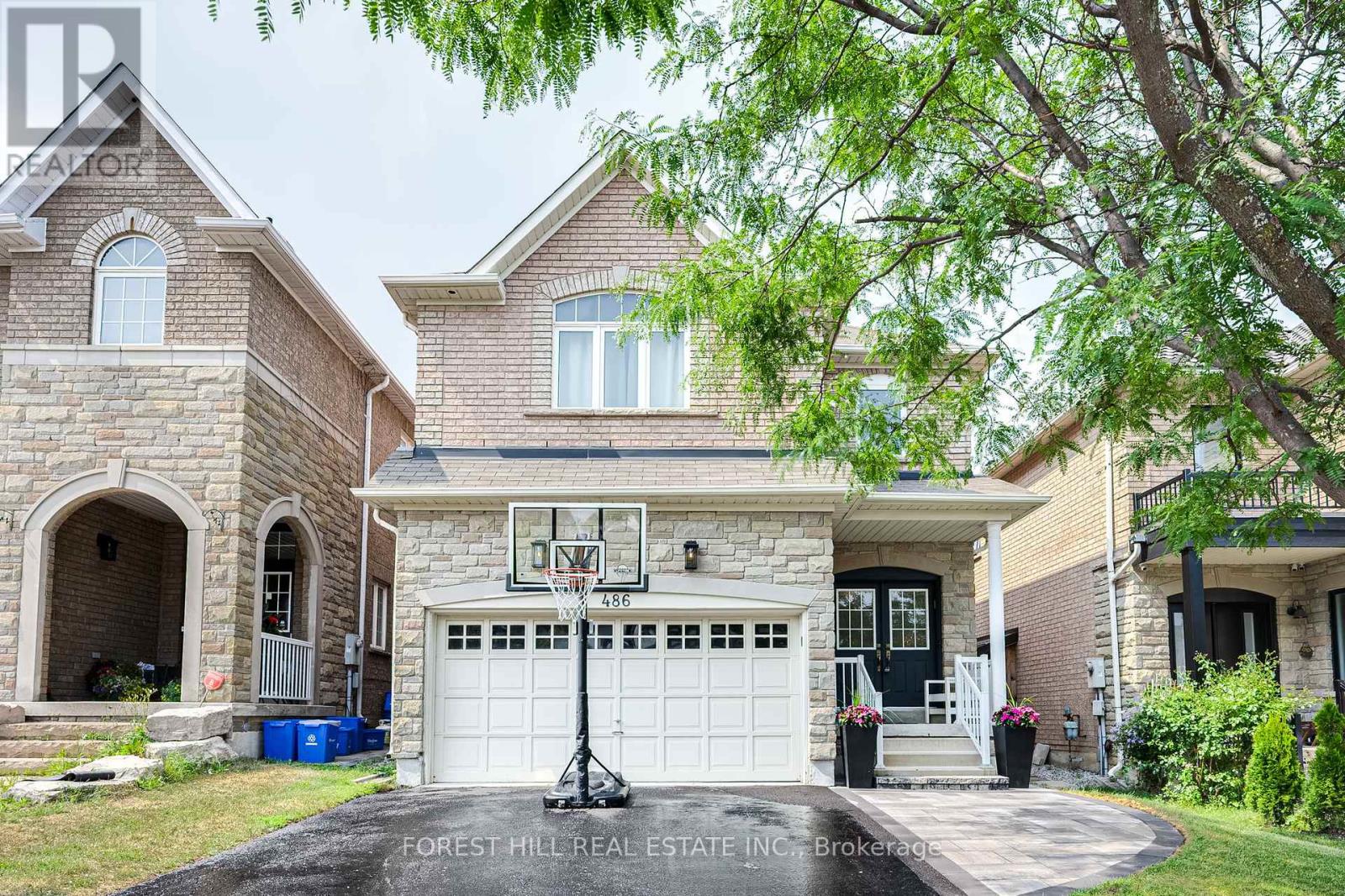 486 APPLE BLOSSOM DRIVE|Vaughan (Patterson), Ontario L4J9A3