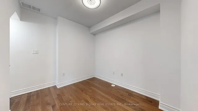 Additional image 25 of 10 Hargrave Lane Unit 14