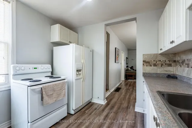 房产图片 16 - 150 东24街