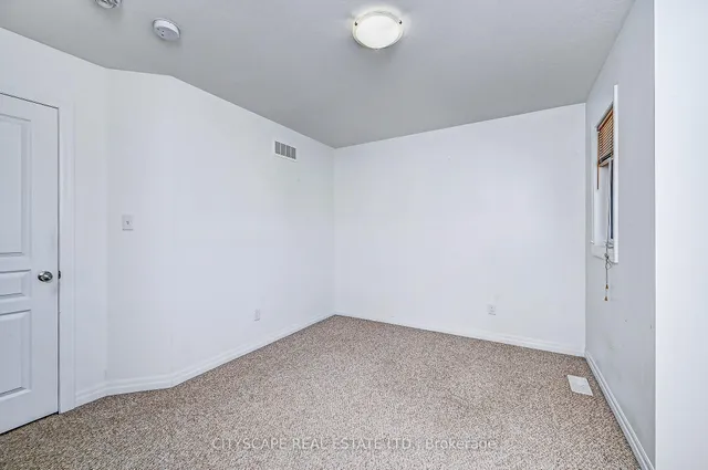 Additional image 37 of 6 Castlebay St