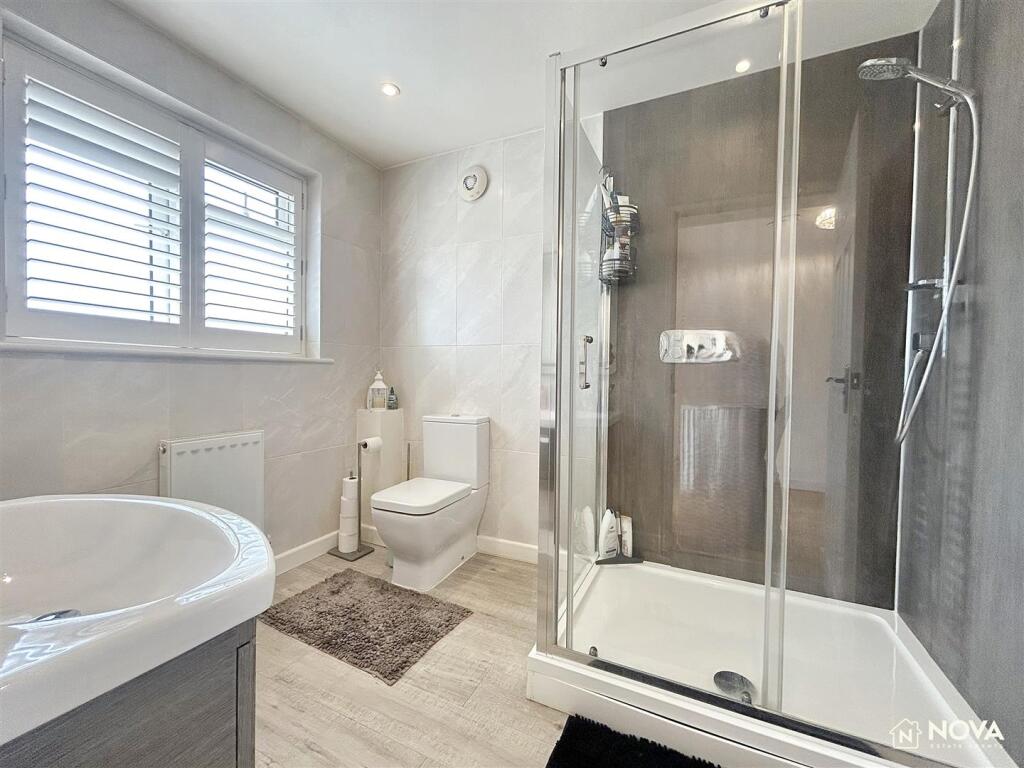 Additional image 11 of Wroxham Way, Harpenden