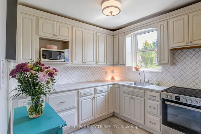 Additional image 22 of 90 Arcade Cres