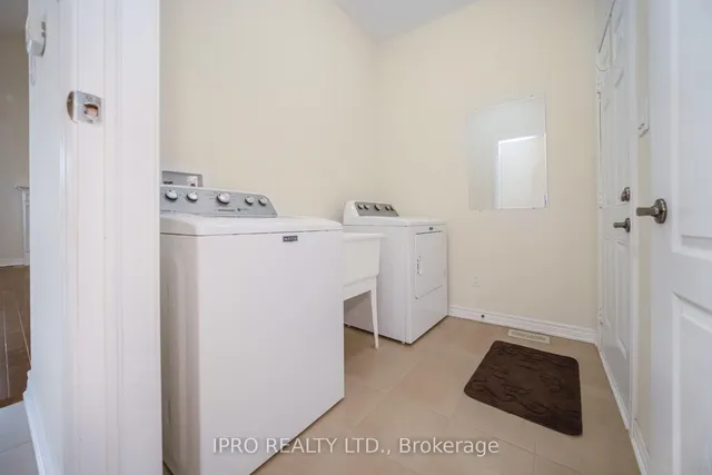 Additional image 16 of 27 jazzberry Rd