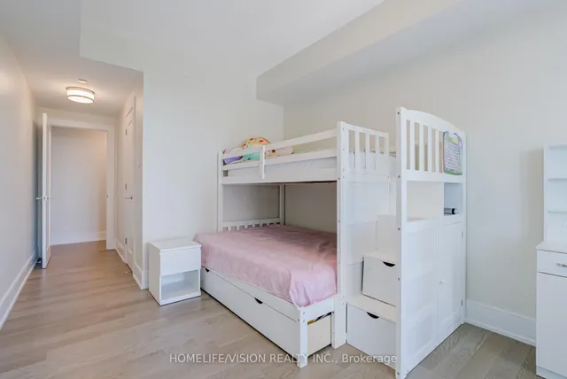 Additional image 31 of 30 Inn On The Park Dr Unit 1810