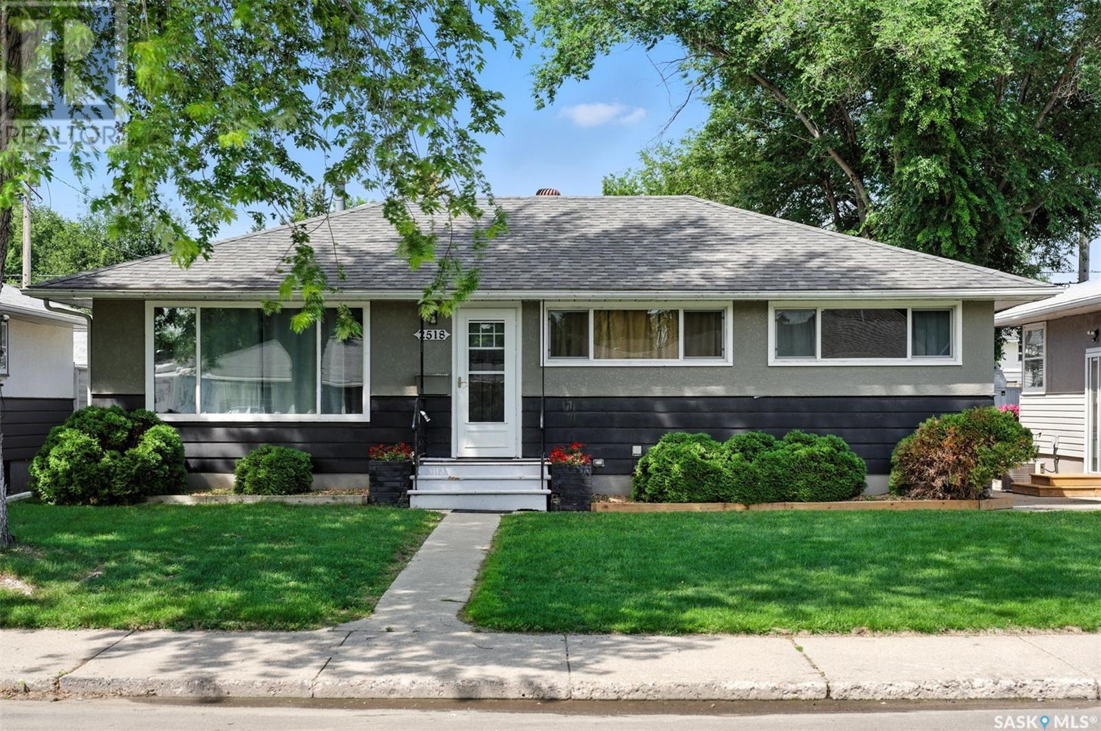2518 William AVENUE|Saskatoon, Saskatchewan S7J1B3