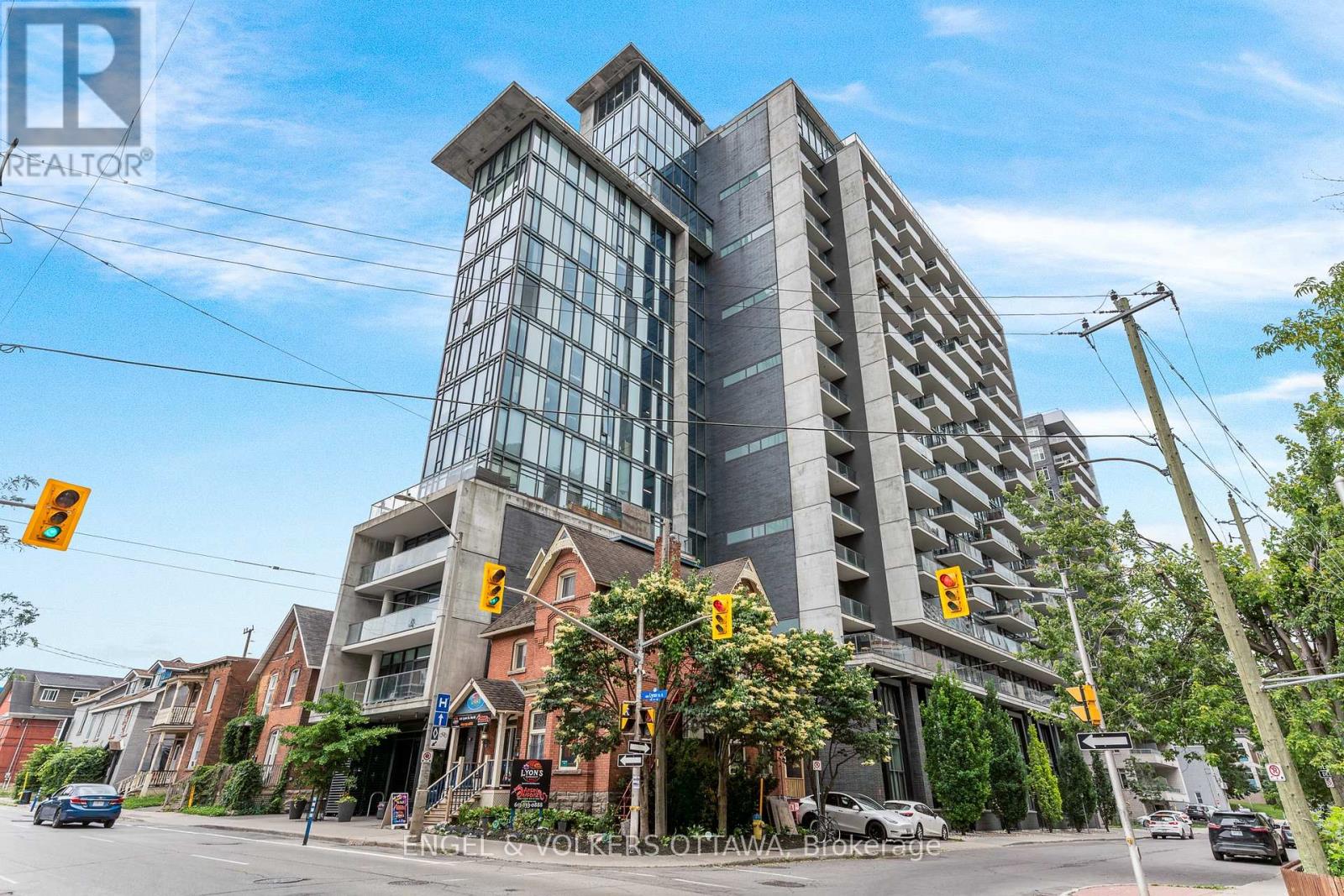 303 - 224 LYON STREET|Ottawa, Ontario K1R0C1