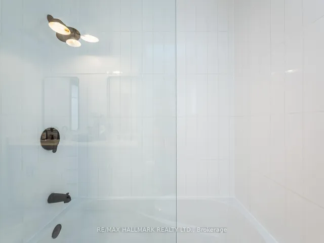 Additional image 23 of 81 Woodycrest Ave