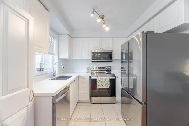 Additional image 16 of 21 Silo Crt