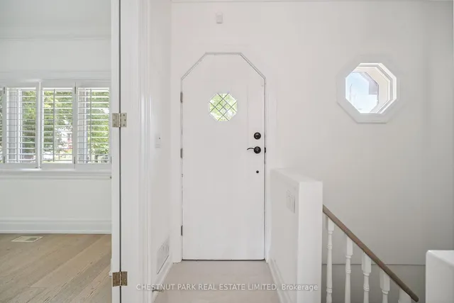 Additional image 2 of 439 Melrose Ave