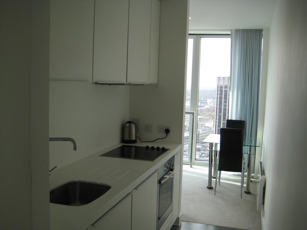 Additional image 9 of 18TH Floor Rotunda Studio - 0121 236 3666