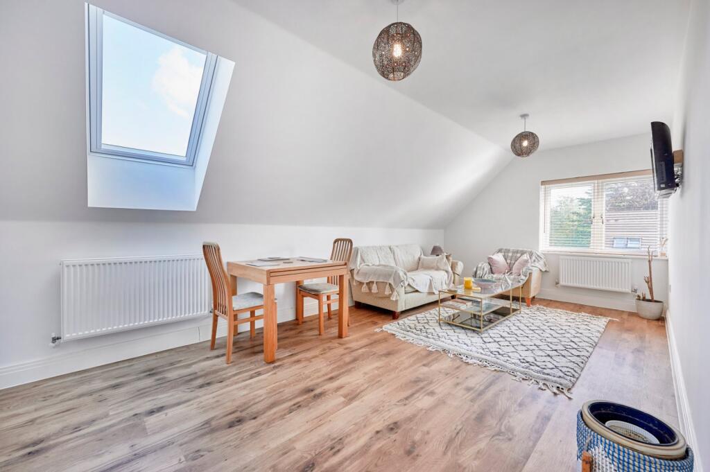 Additional image 2 of Wain Close, St. Albans, Hertfordshire, AL1