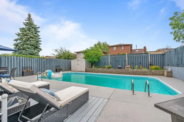 Additional image 40 of 423 QUEEN VICTORIA Dr